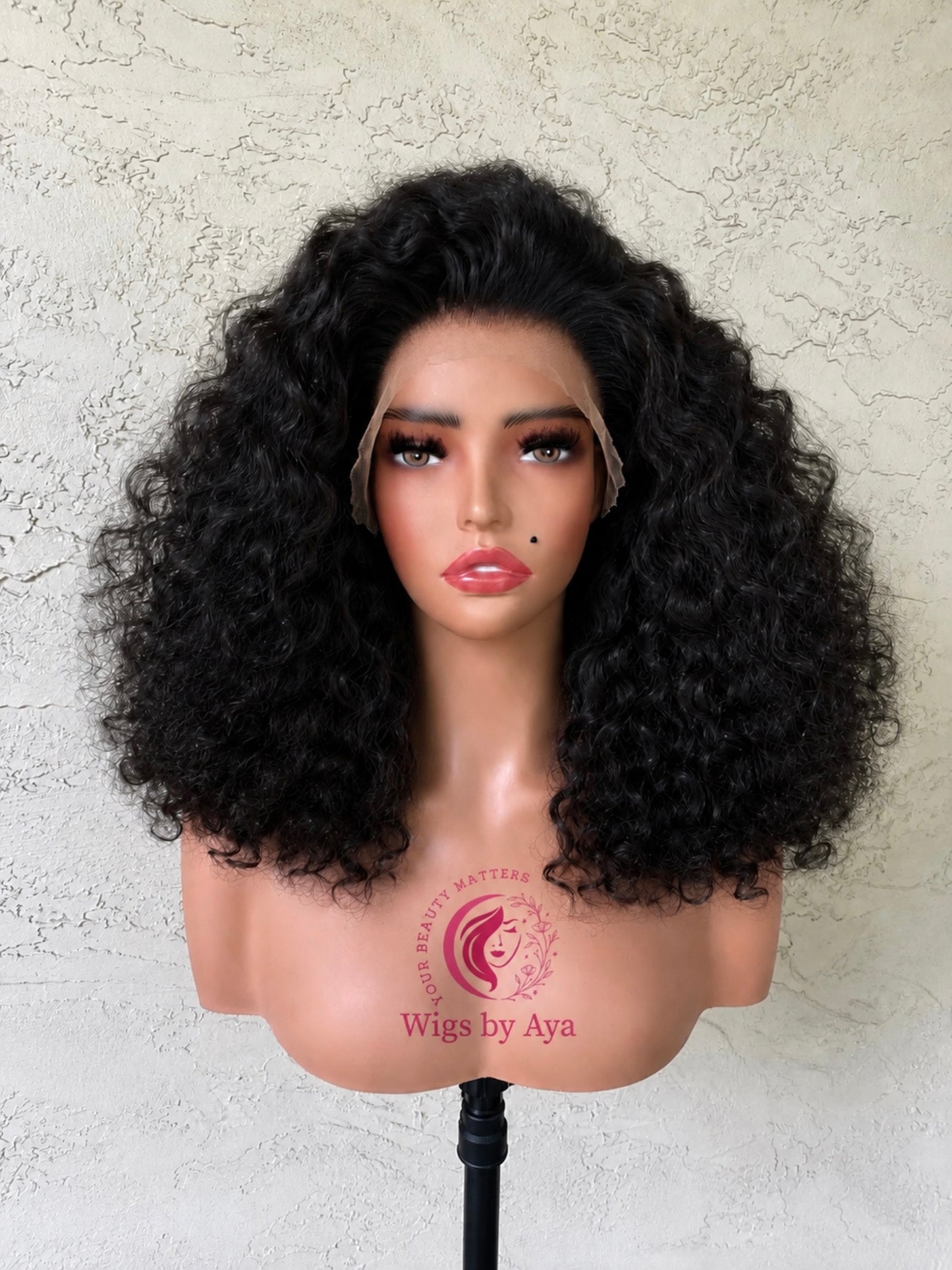 Deep Wave Human Hair Lace Front Wig with Pre-Plucked Line, Unprocessed Hair, Anti-Slip Clips, Natural Growth Design.